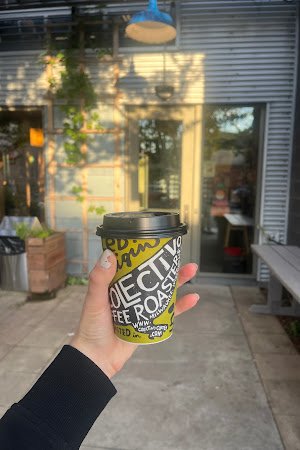 Colectivo Coffee Wicker Park specialty coffee shop in Chicago - photo 9