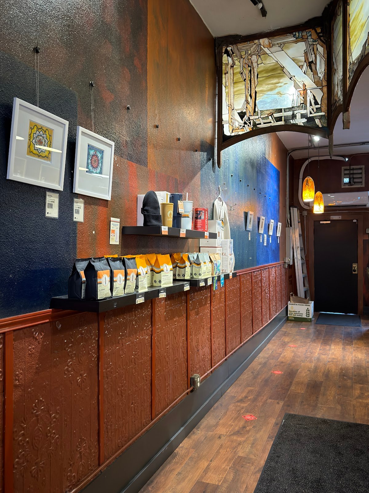 Caffe Ladro Upper Queen Anne specialty coffee shop in Seattle - photo 3