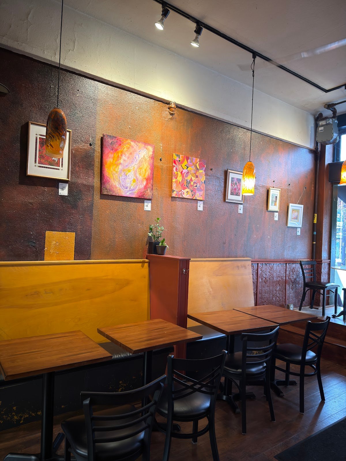 Caffe Ladro Upper Queen Anne specialty coffee shop in Seattle - photo 5