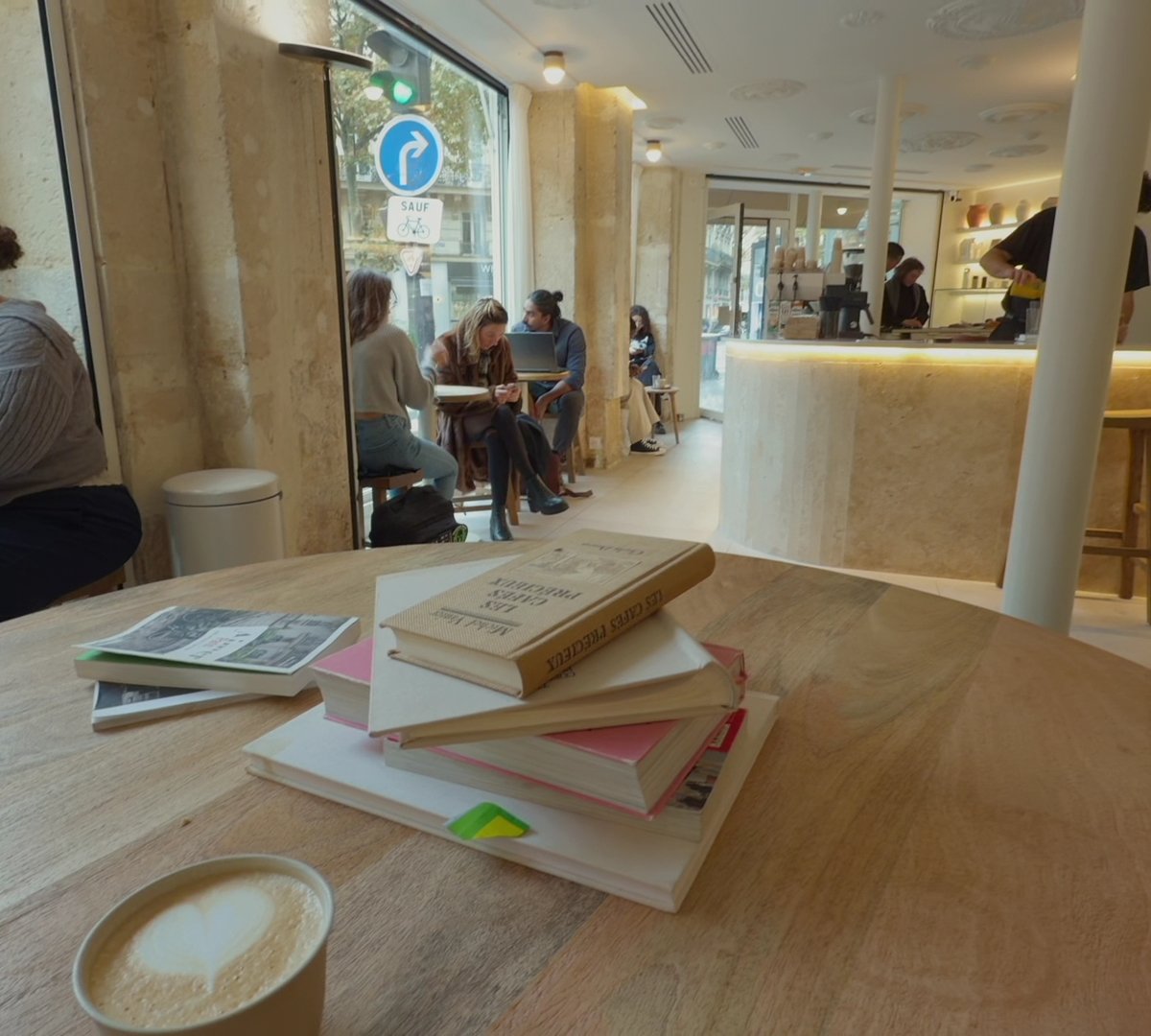 LIV Coffee Shop specialty coffee shop in Paris - photo 8
