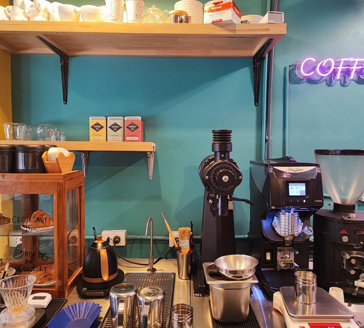 Kohi Roastery & Coffee Bar specialty coffee shop in Bangkok - photo 3