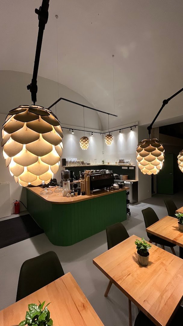 Pine - Coffee & More specialty coffee shop in Budapest - photo 3