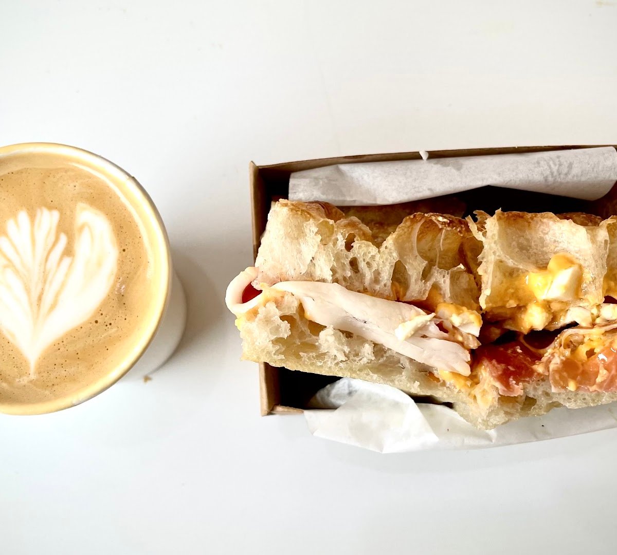 RASTRO CAFÉ specialty coffee shop in London - photo 5