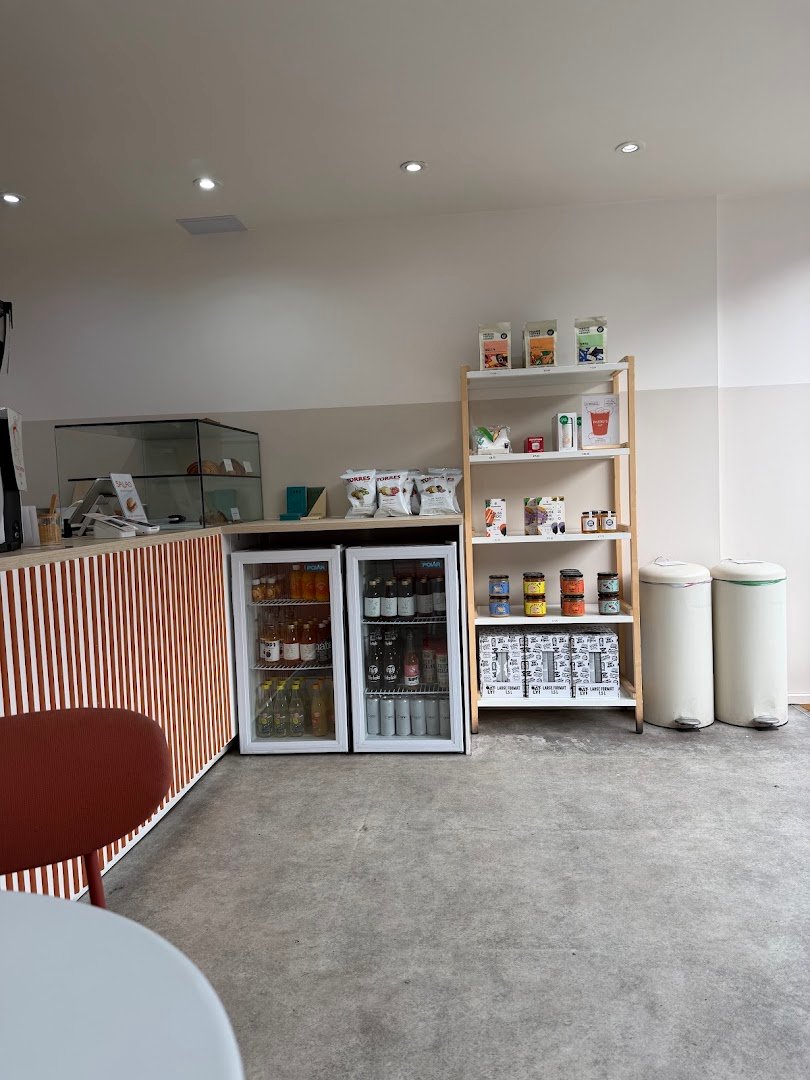 RASTRO CAFÉ specialty coffee shop in London - photo 8