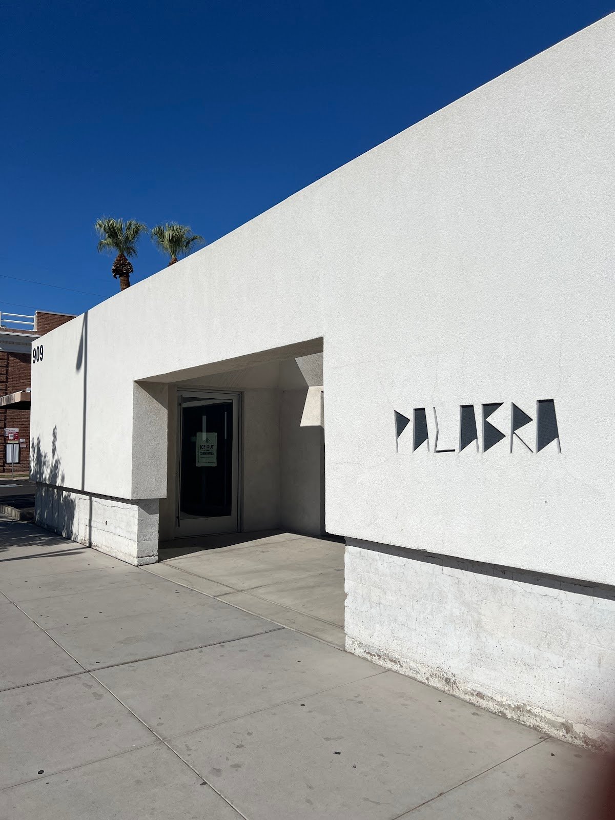 Futuro specialty coffee shop in Phoenix - photo 4