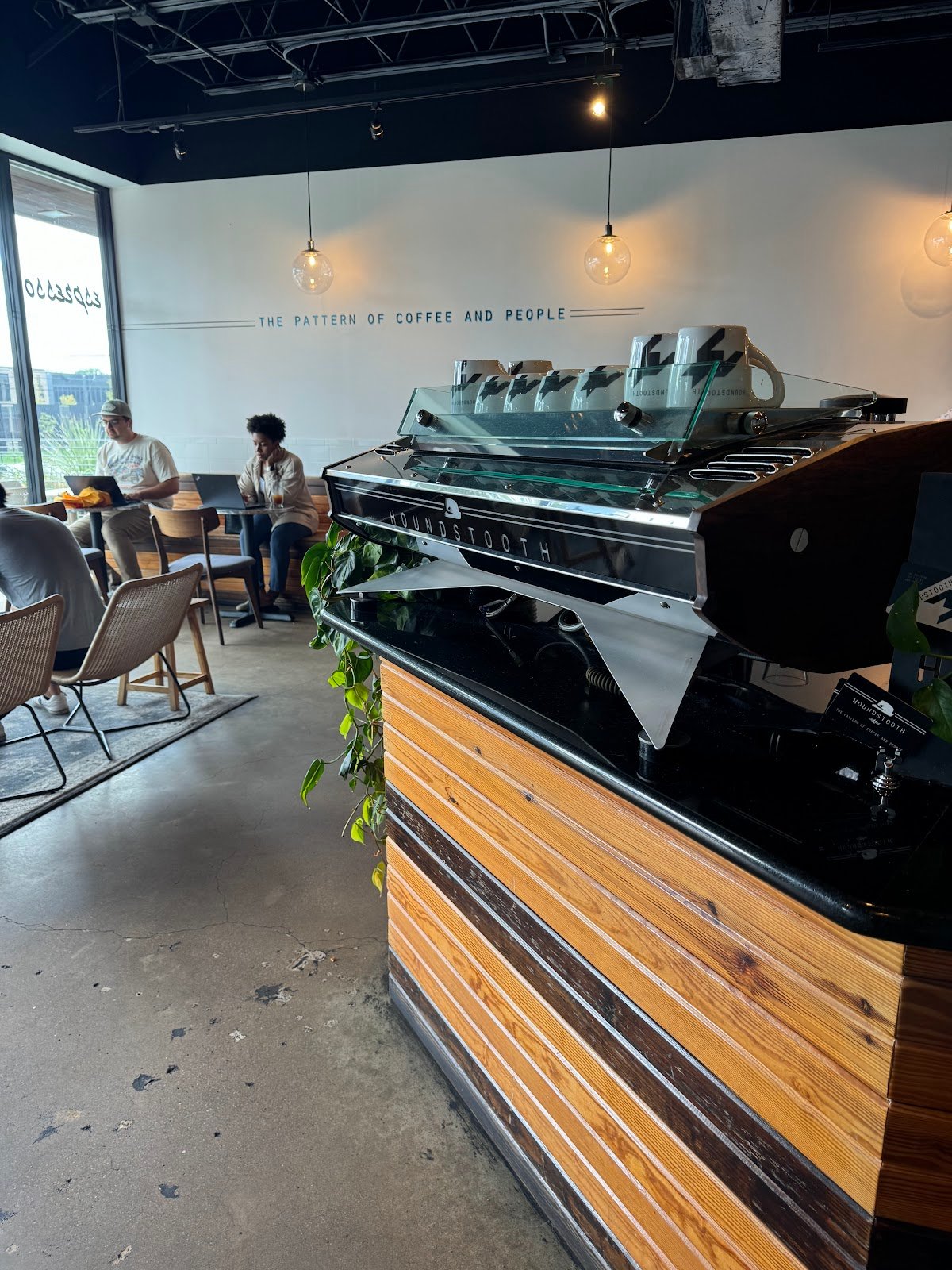 Houndstooth Coffee specialty coffee shop in Austin - photo 5