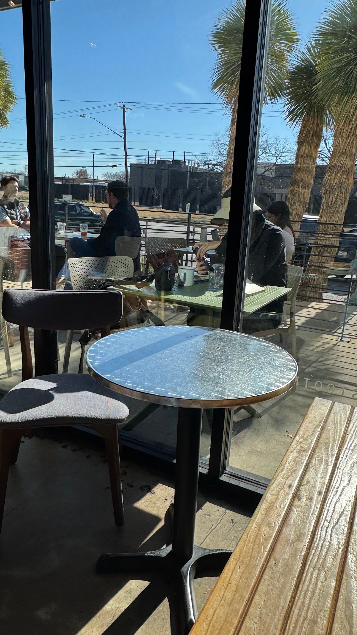 Houndstooth Coffee specialty coffee shop in Austin - photo 7