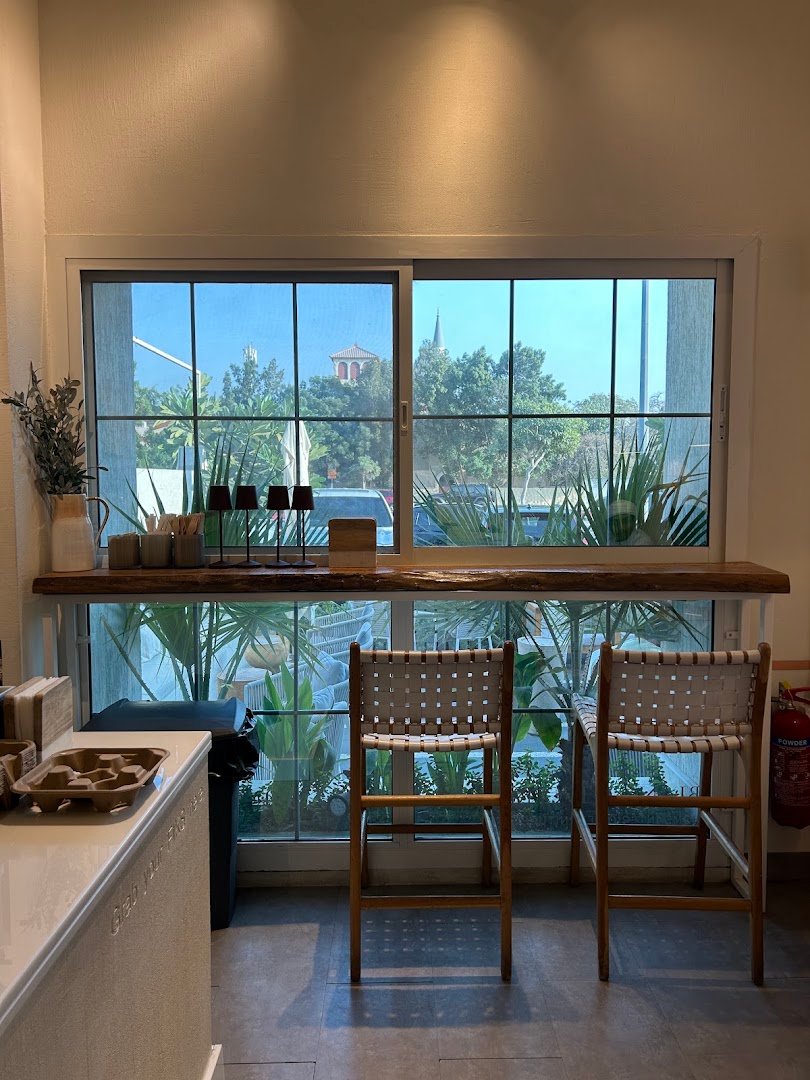 Fiks Coffee specialty coffee shop in Dubai - photo 2