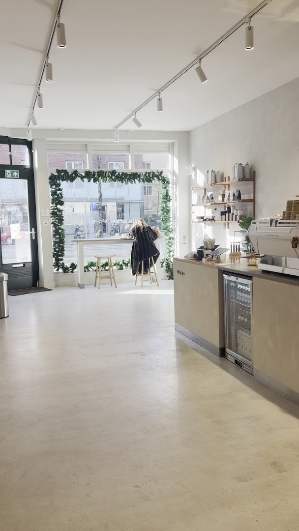 The Coffee specialty coffee shop in Amsterdam - photo 6
