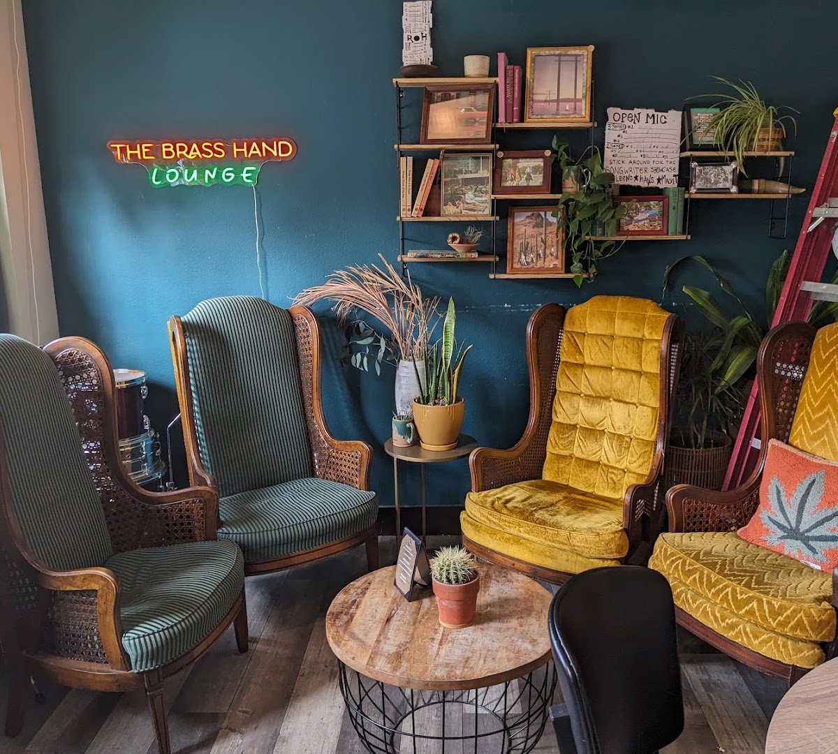 Honey Cup Coffee Company specialty coffee shop in Columbus - photo 13