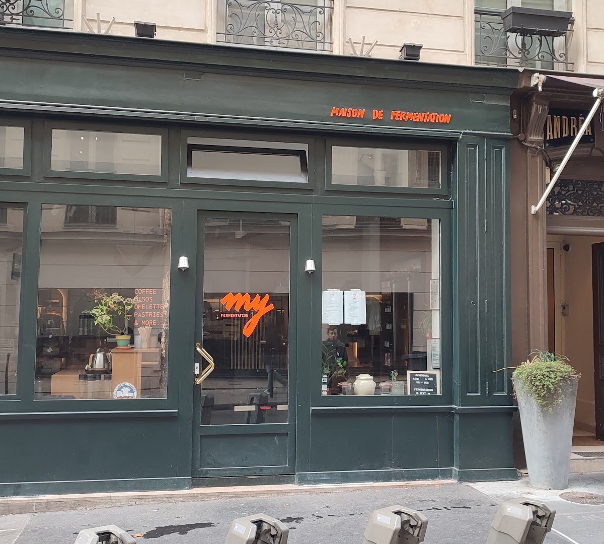 MY Fermentation specialty coffee shop in Paris - photo 3