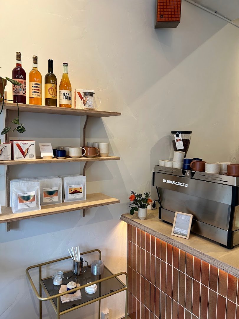 Pontes Roastery & Coffee Bar specialty coffee shop in Copenhagen - photo 3