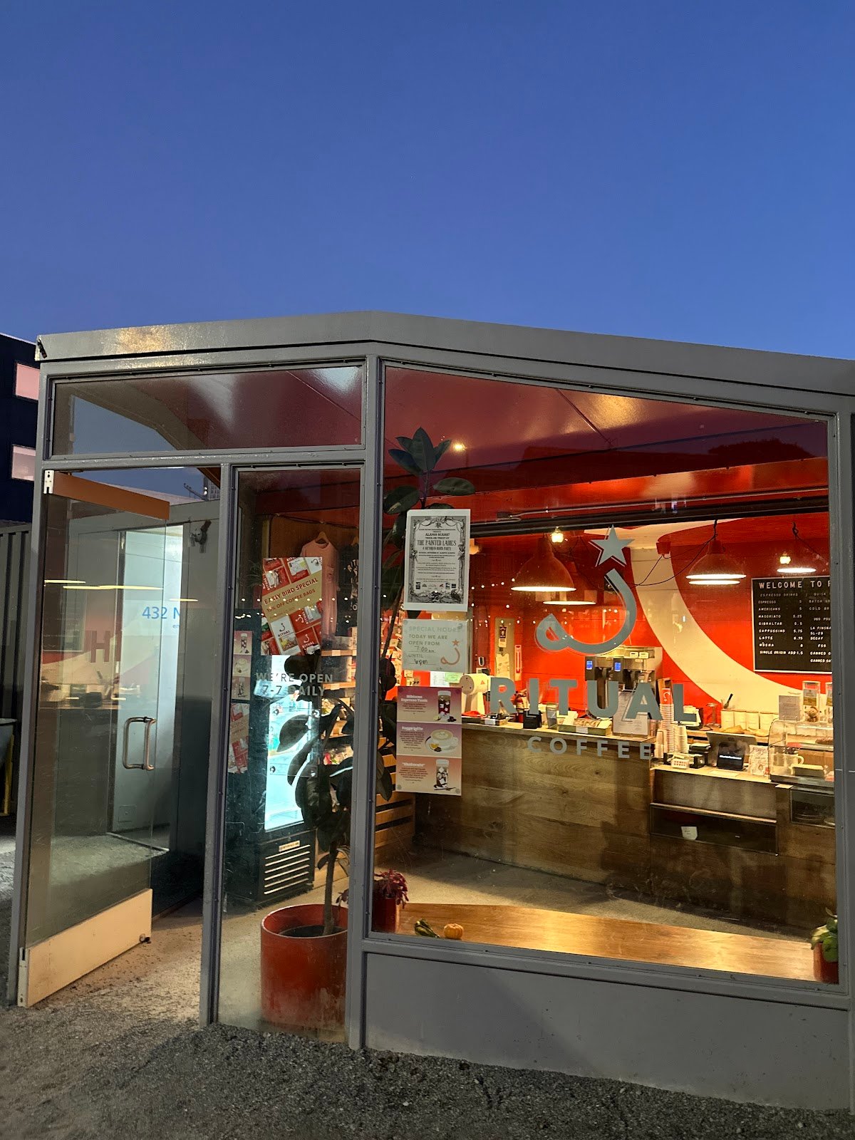 Ritual Coffee Roasters specialty coffee shop in San Francisco - photo 3