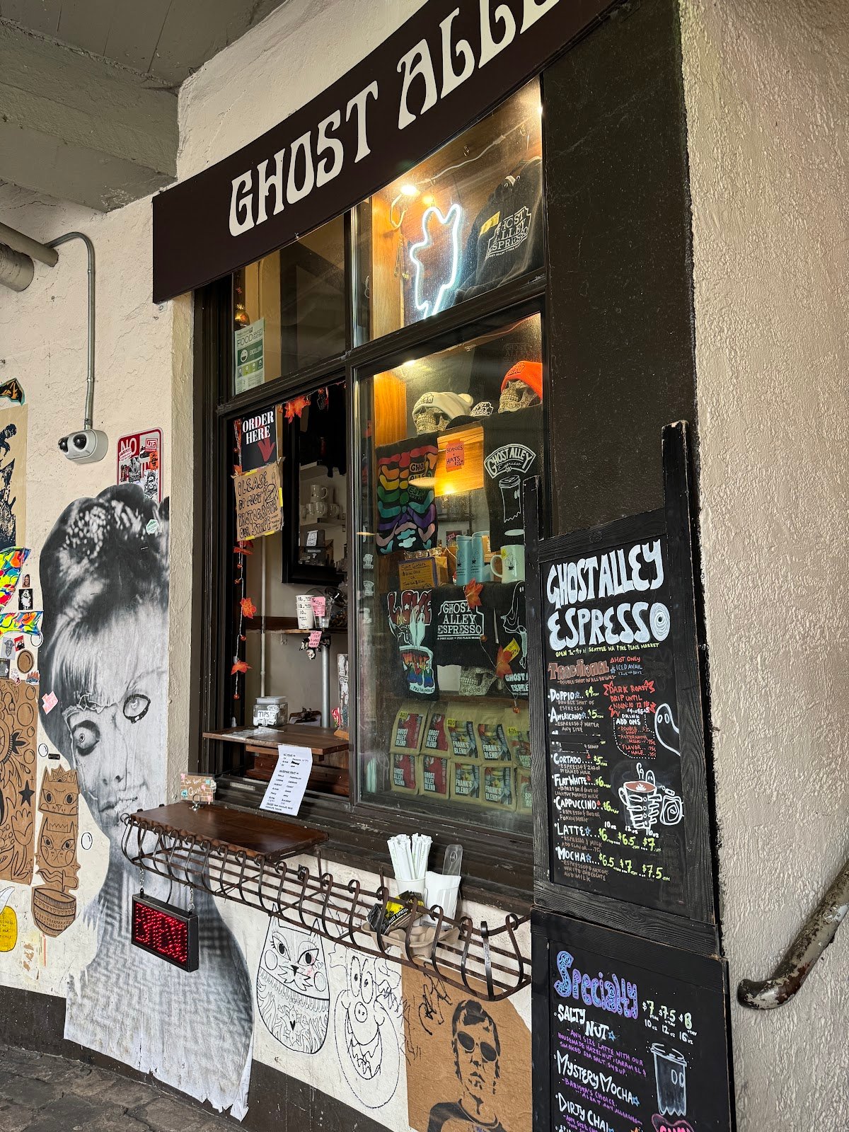 Ghost Alley Espresso specialty coffee shop in Seattle - photo 4