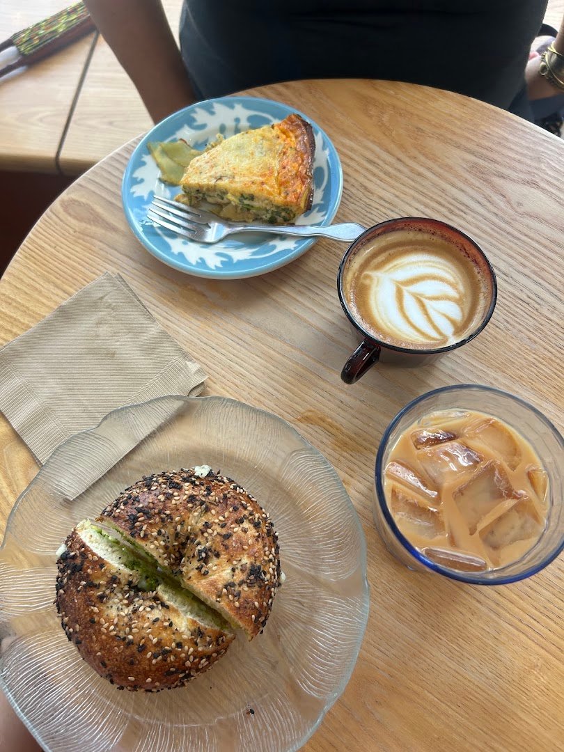 Coffee at HONEY'S, specialty coffee shop in New Orleans