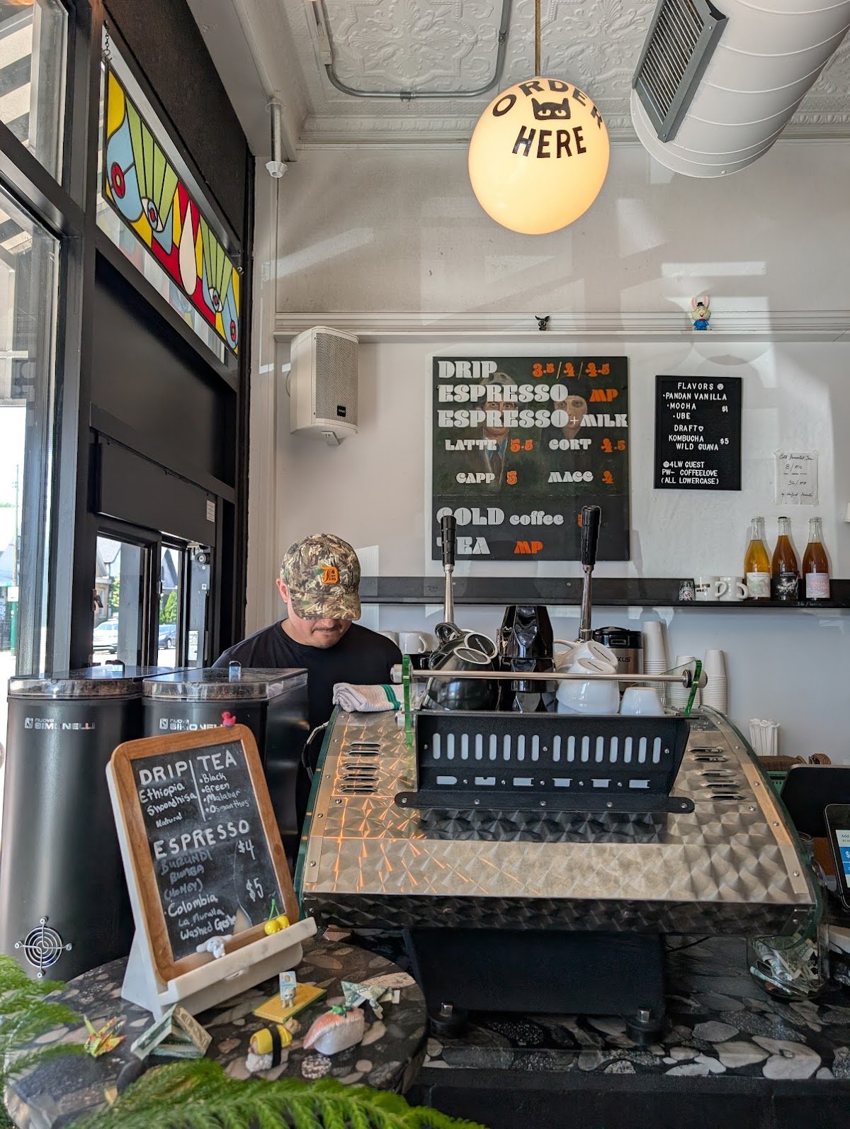 Four Letter Word Coffee specialty coffee shop in Chicago - photo 7