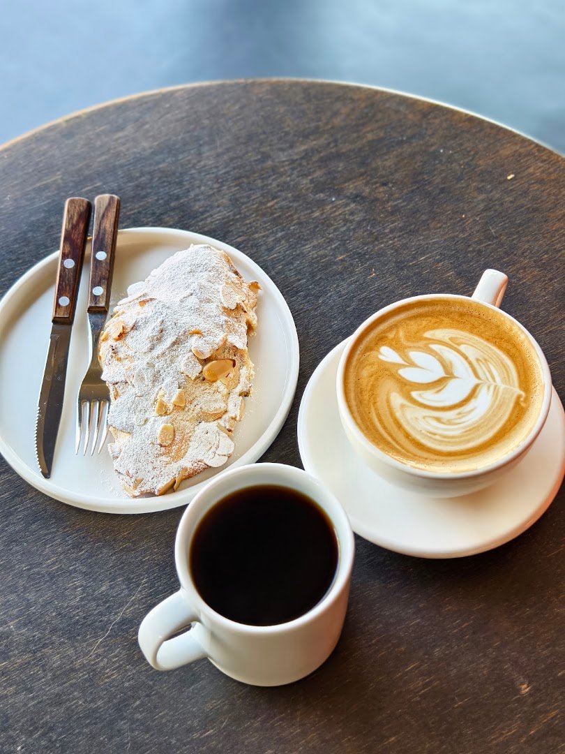 Coffee at Anthracite Coffee Yeonhui, specialty coffee shop in Seoul