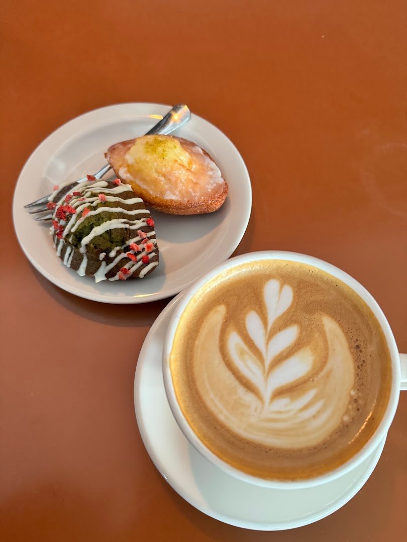 Coffee at Anthracite Coffee Yeonhui, specialty coffee shop in Seoul