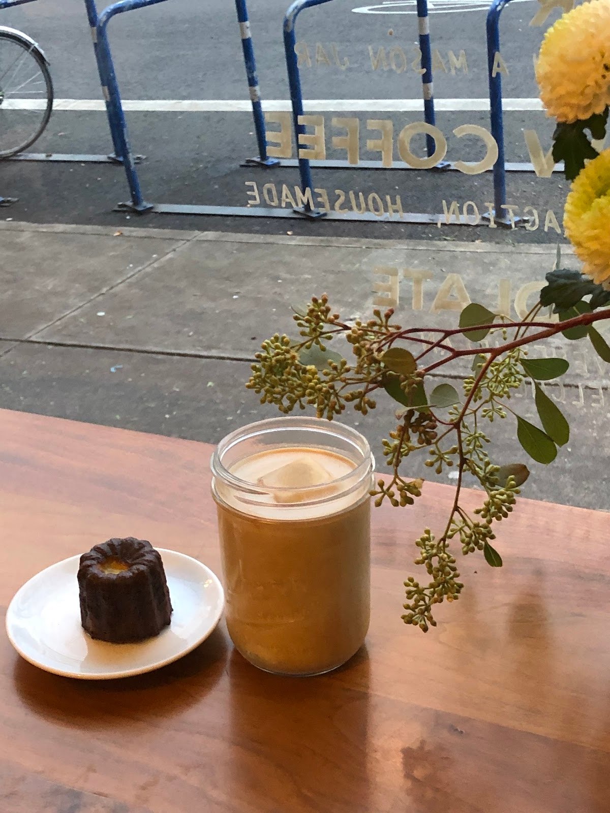 Courier Coffee specialty coffee shop in Portland - photo 6