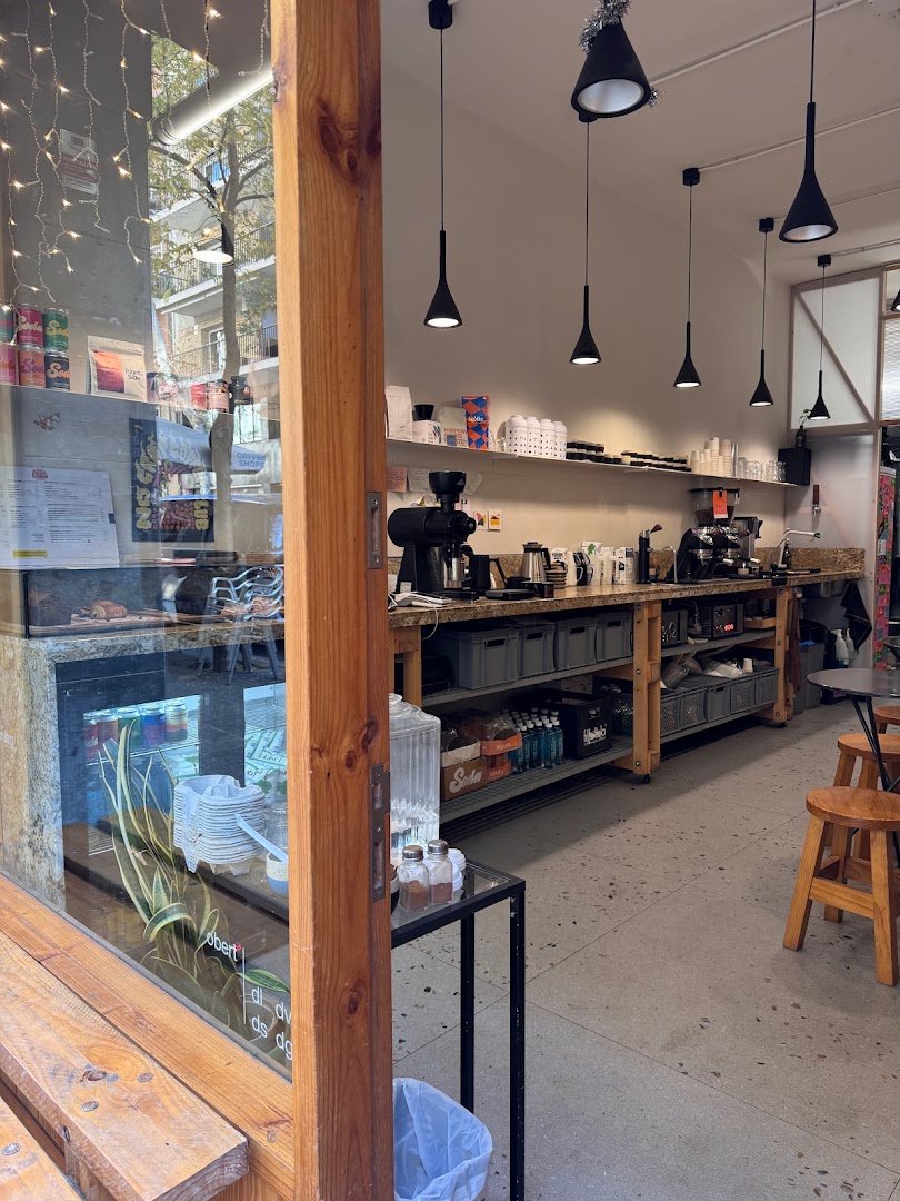 SIP BY SIP | SIP COFFEE ROASTERS specialty coffee shop in Barcelona - photo 8