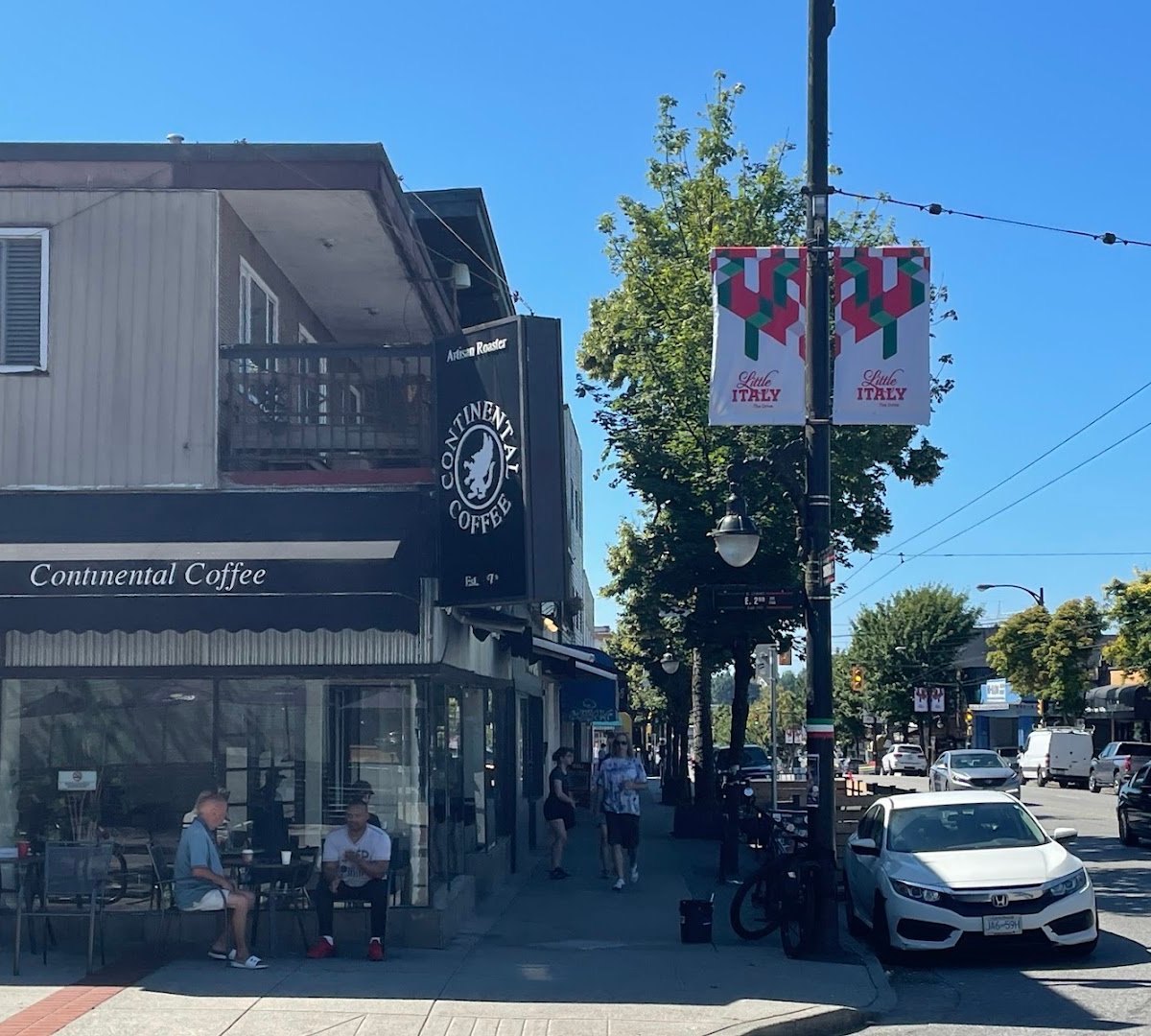 Continental Coffee specialty coffee shop in Vancouver - photo 7