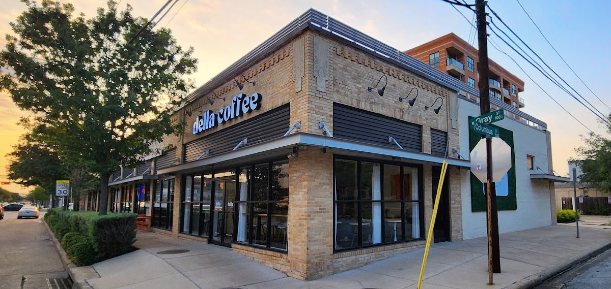 Della Coffee specialty coffee shop in Houston - photo 6