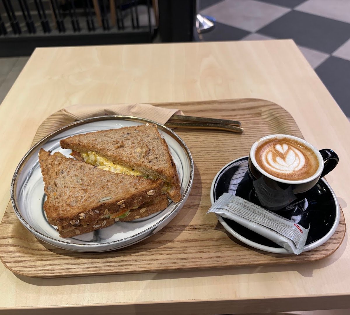 Coffee at 6oz Espresso Bar, specialty coffee shop in Singapore