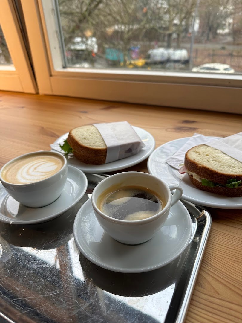 westberlin specialty coffee shop in Berlin - photo 7