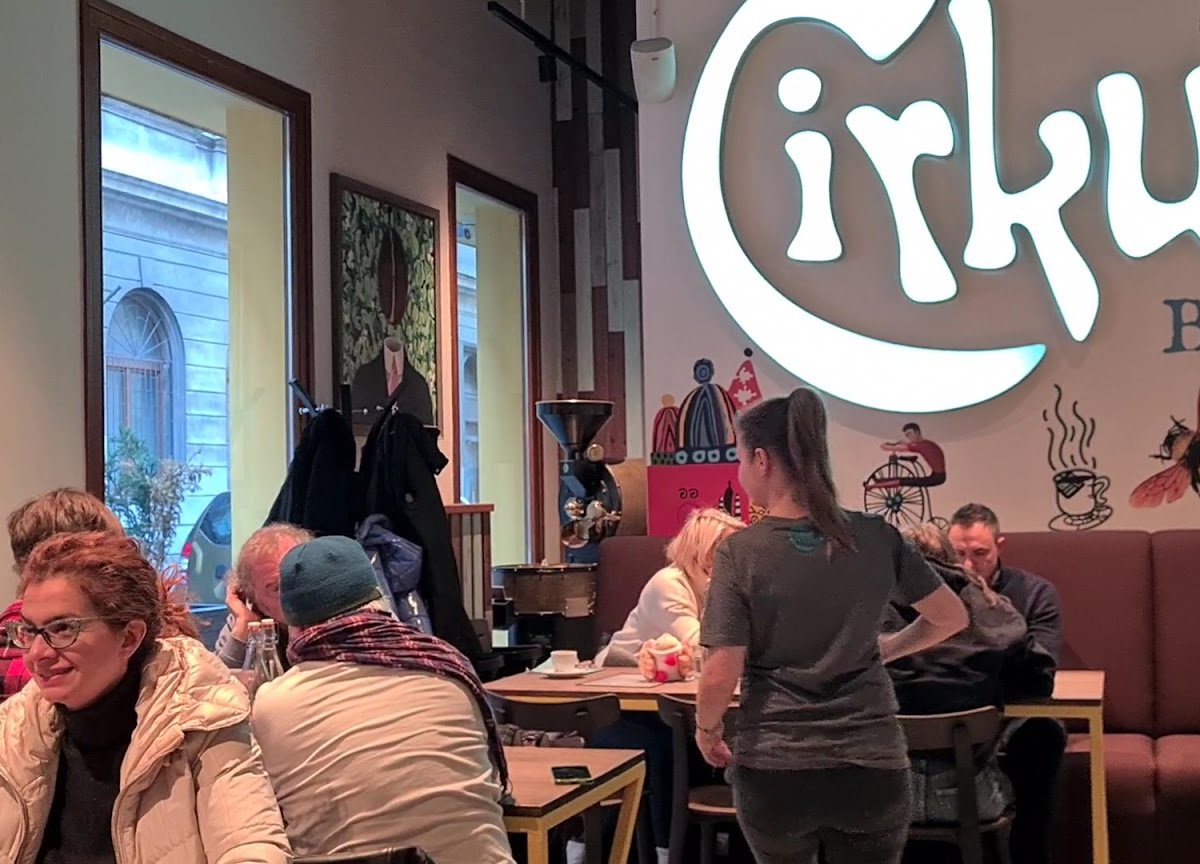 Cirkusz Café specialty coffee shop in Budapest - photo 6