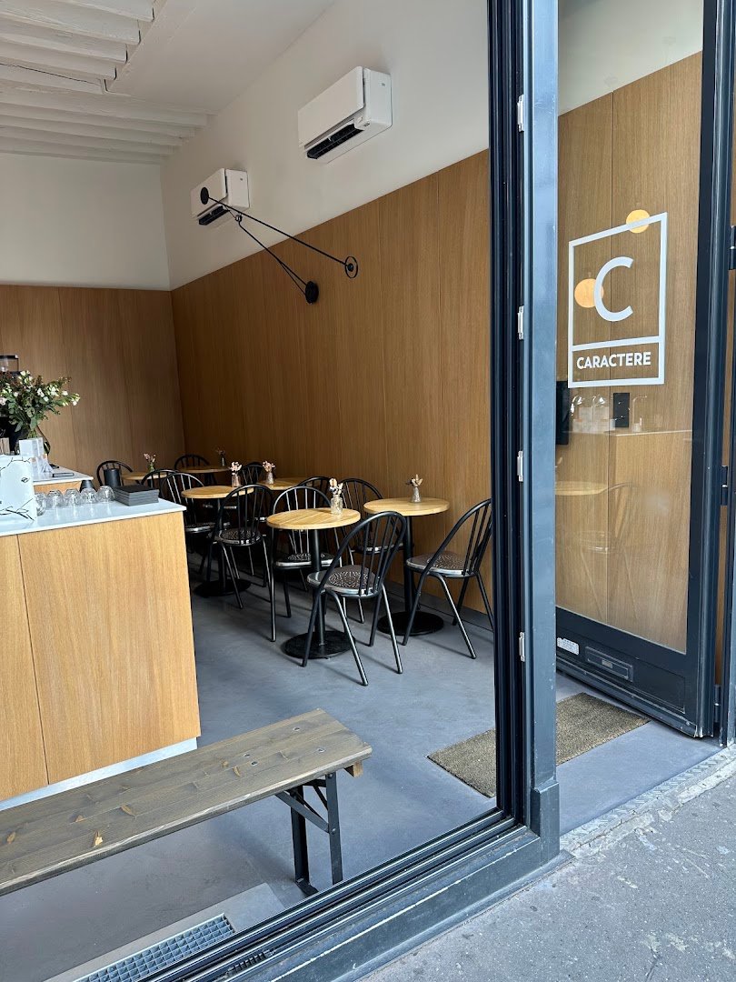 Café Caractère specialty coffee shop in Paris - photo 6