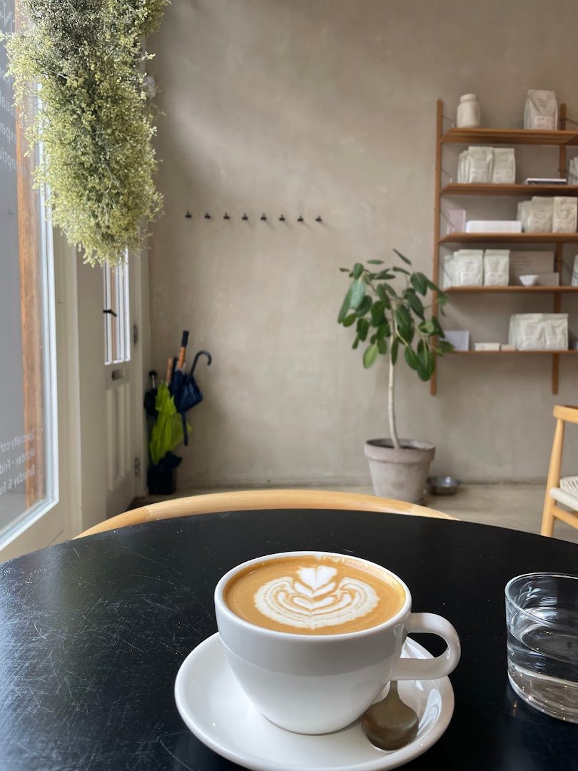 Uncommon Cafe specialty coffee shop in Amsterdam - photo 8