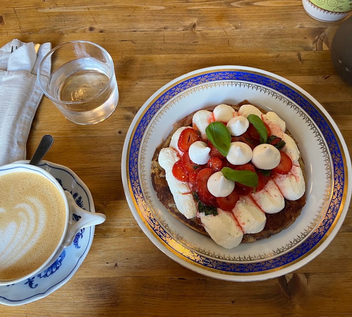 Coffee at Cafe Hrnek, specialty coffee shop in Prague