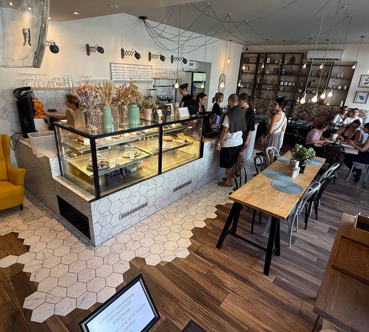 Franziska - Buda specialty coffee shop in Budapest - photo 4