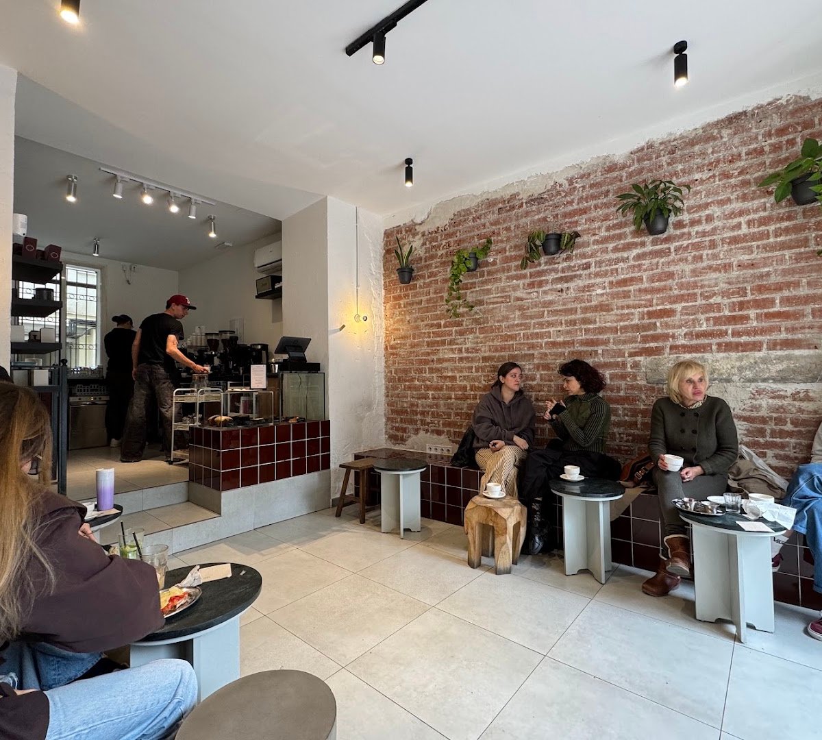 Ambu Coffee Letras | Specialty Coffee Shop specialty coffee shop in Madrid - photo 3