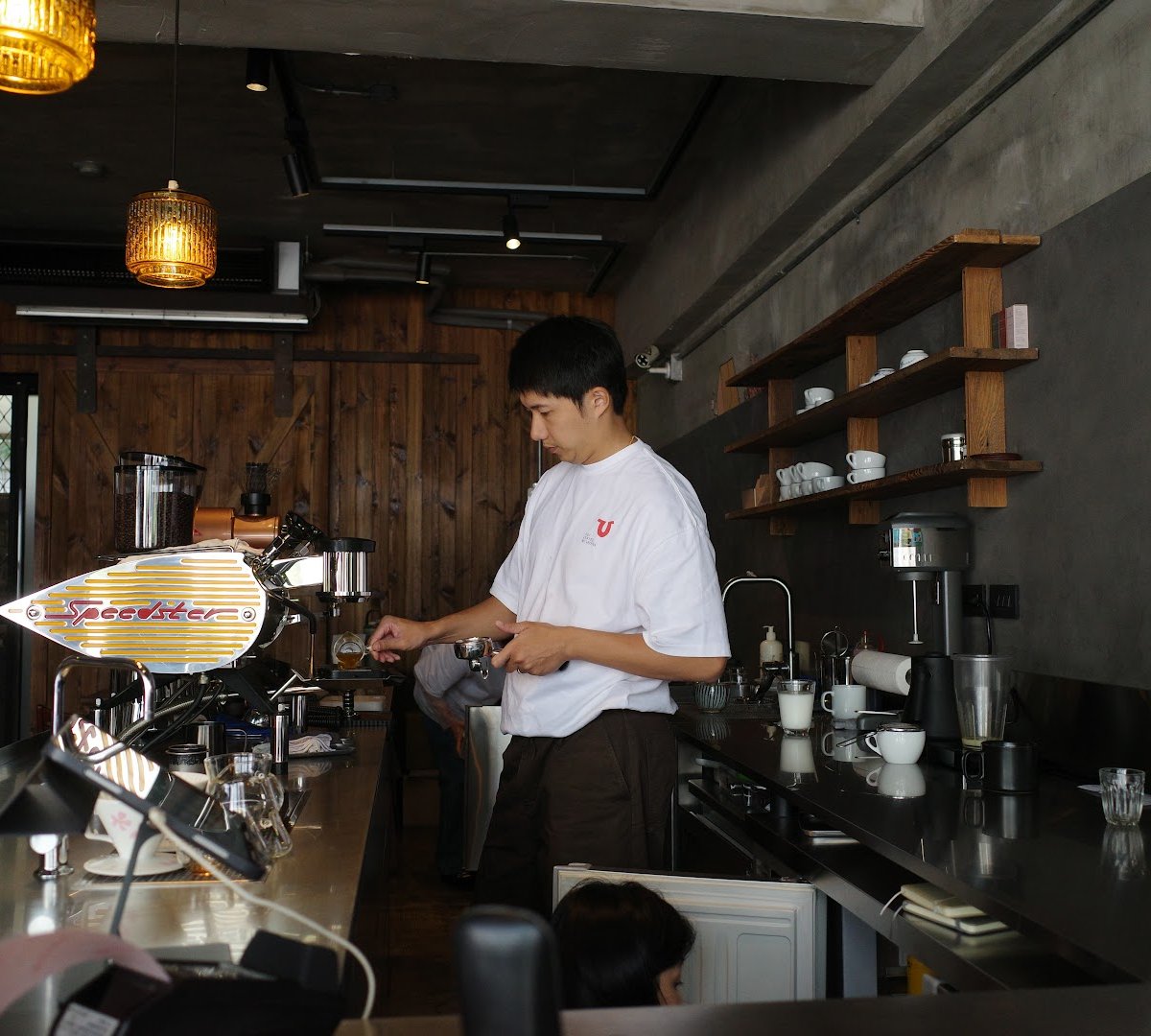 D23 Coffee Dazhi specialty coffee shop in Taipei - photo 8