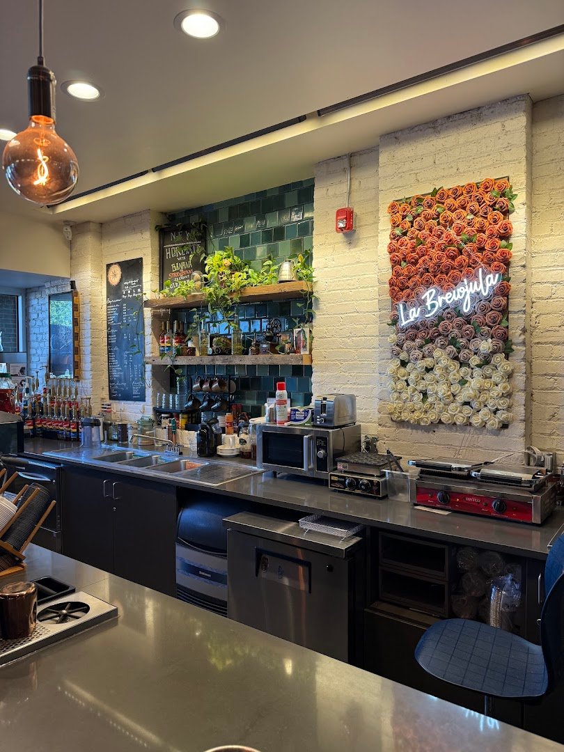 La Brewjula Café specialty coffee shop in Denver - photo 4