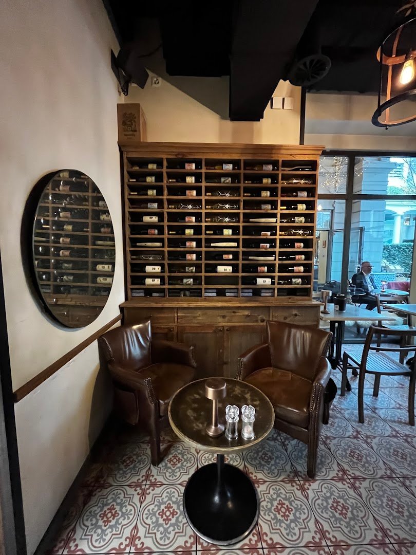 Interior of Milchbar, specialty coffee shop in Zurich