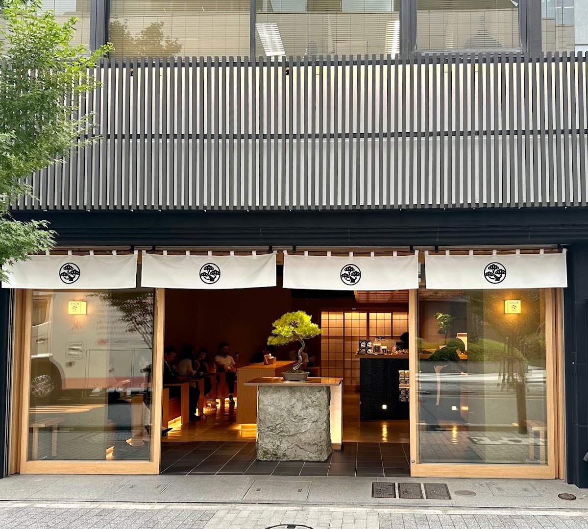 Storefront of BONGEN COFFEE Tokyo Nihonbashi, specialty coffee shop in Tokyo