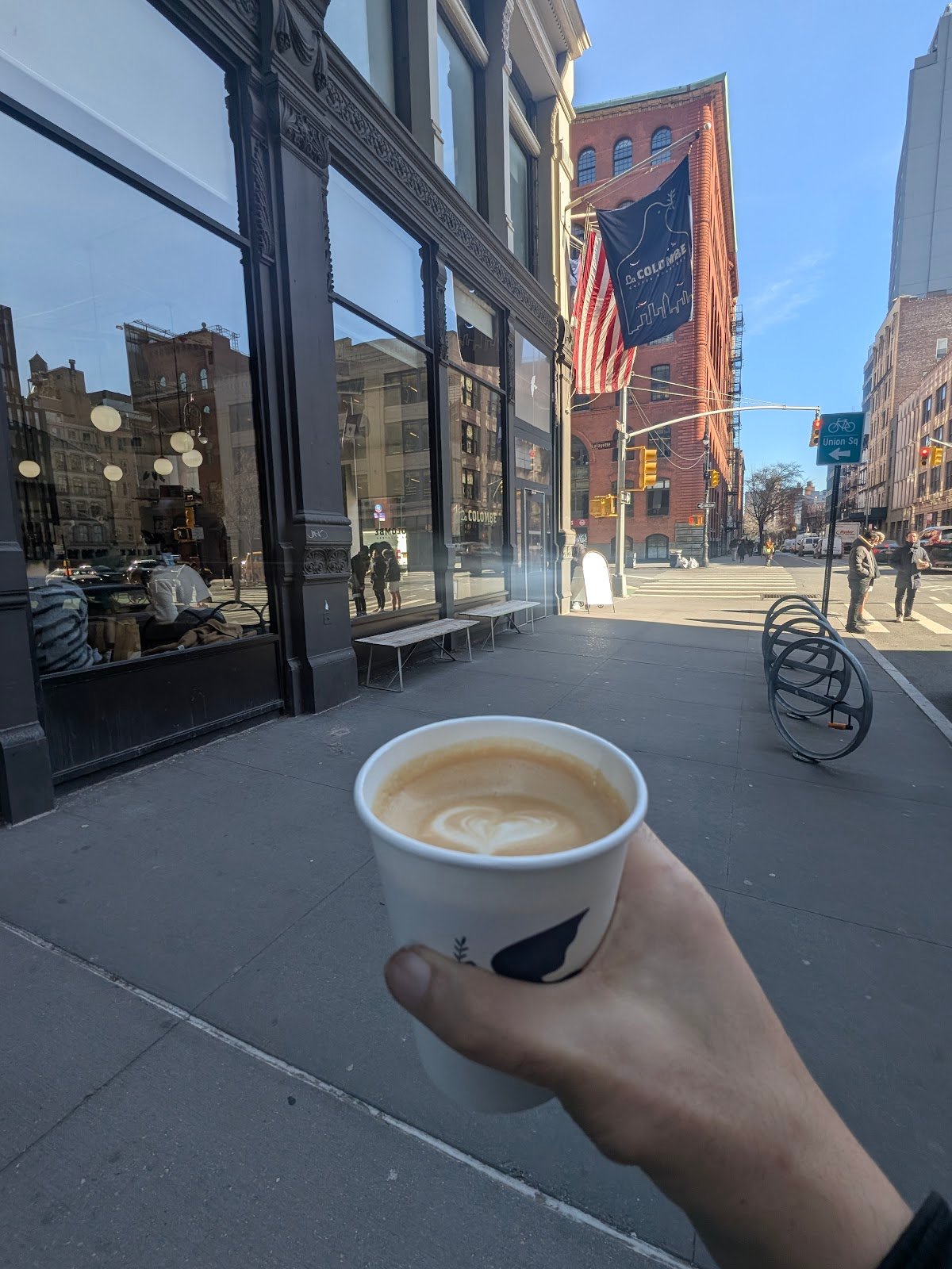 La Colombe Coffee Workshop specialty coffee shop in New York - photo 4