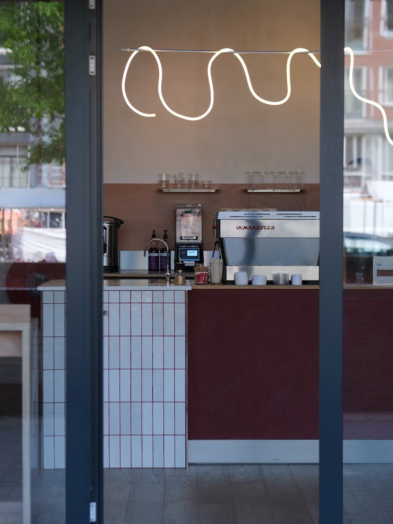 LYUBLU specialty coffee shop in Amsterdam - photo 5