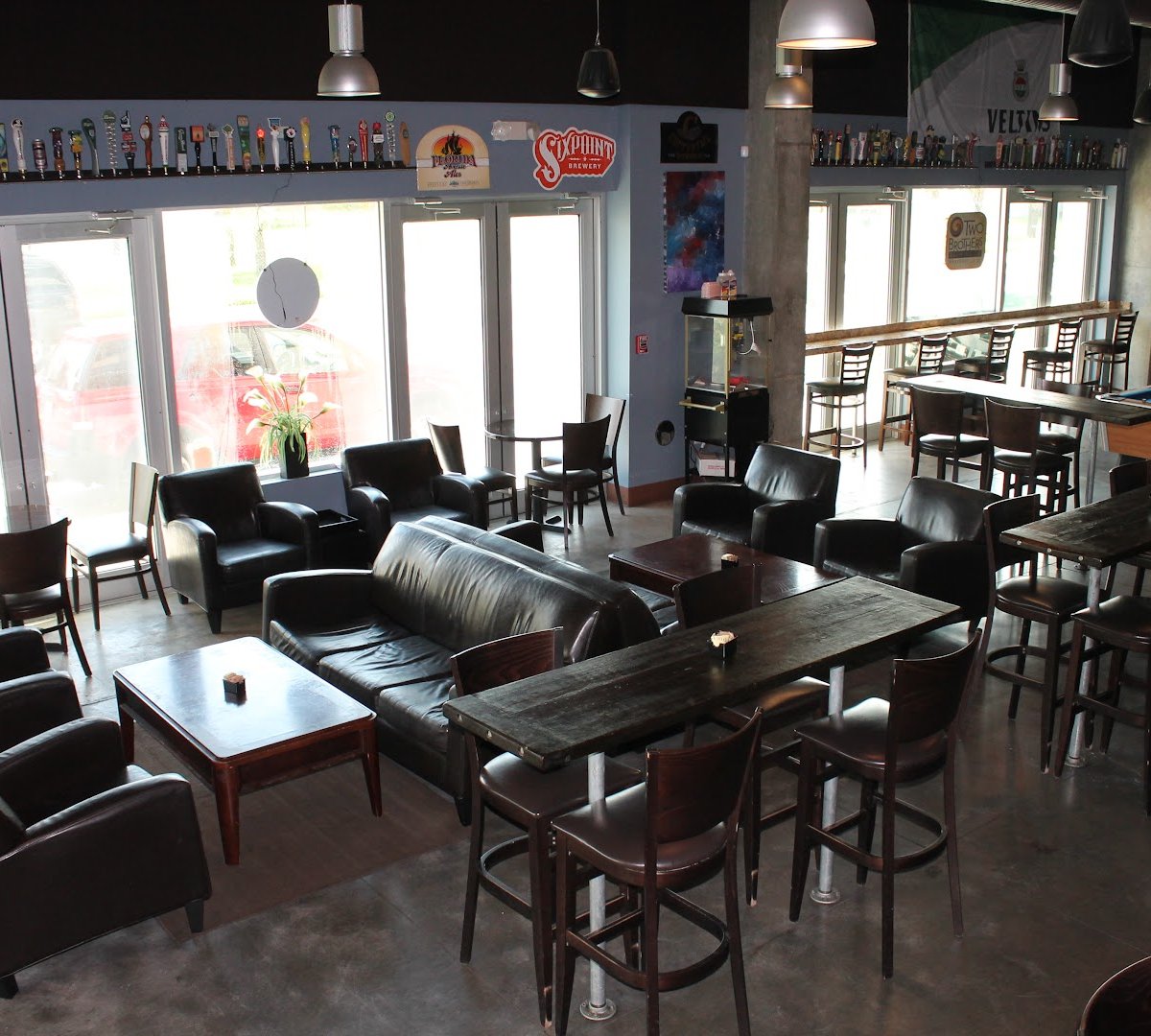 Interior of Ginger Beard Coffee, specialty coffee shop in Tampa-St. Petersburg