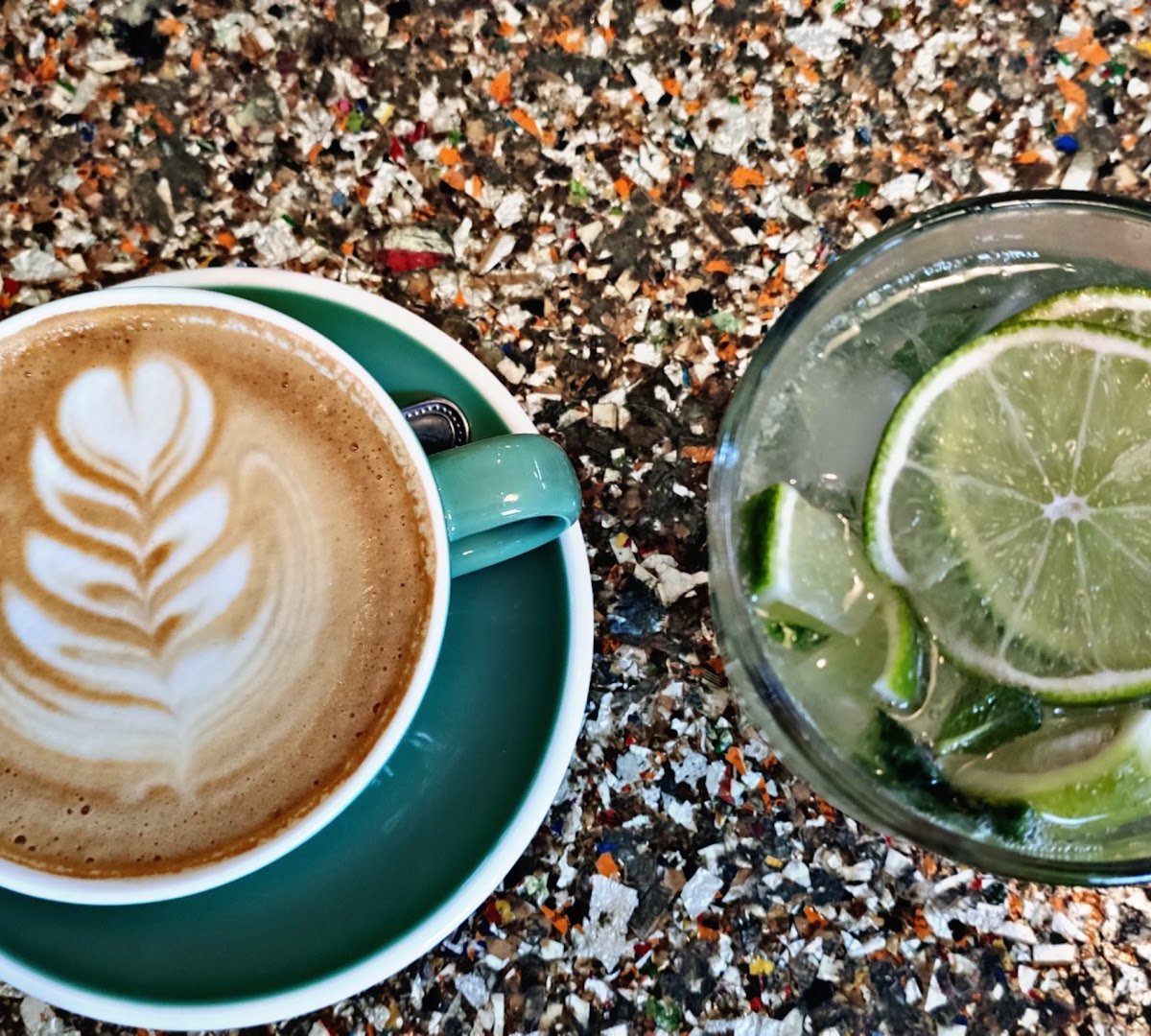 Coffee at Mala Radionica Kafe, specialty coffee shop in Novi Sad
