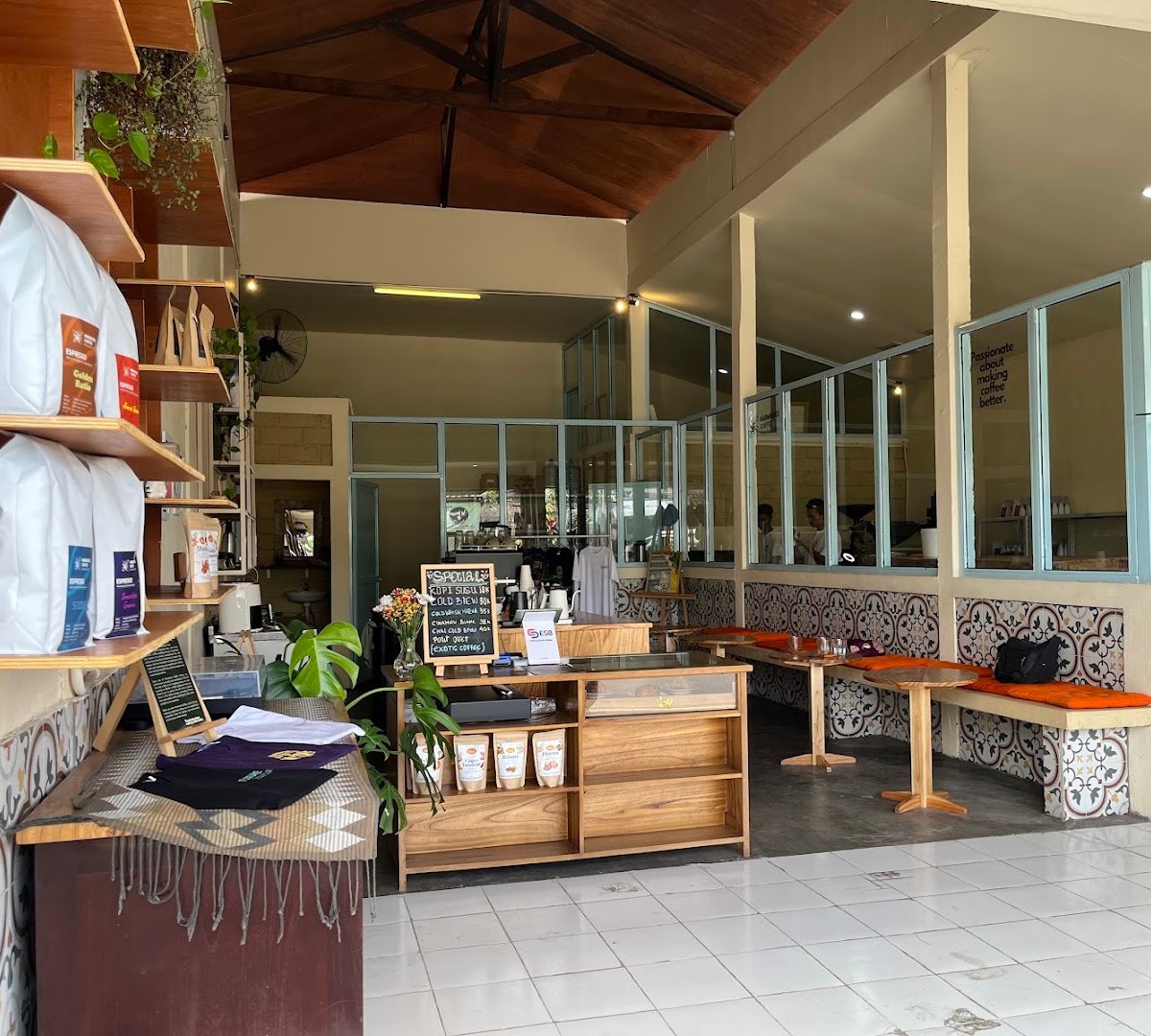 Harmonize Coffee Roasters Bali specialty coffee shop in Bali - photo 5
