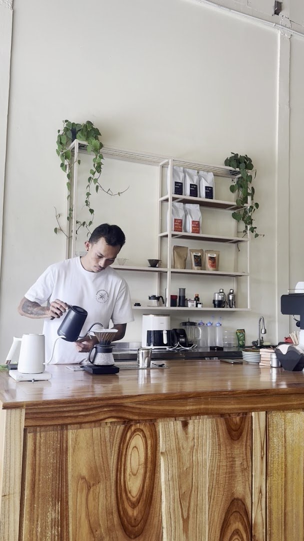 Harmonize Coffee Roasters Bali specialty coffee shop in Bali - photo 6