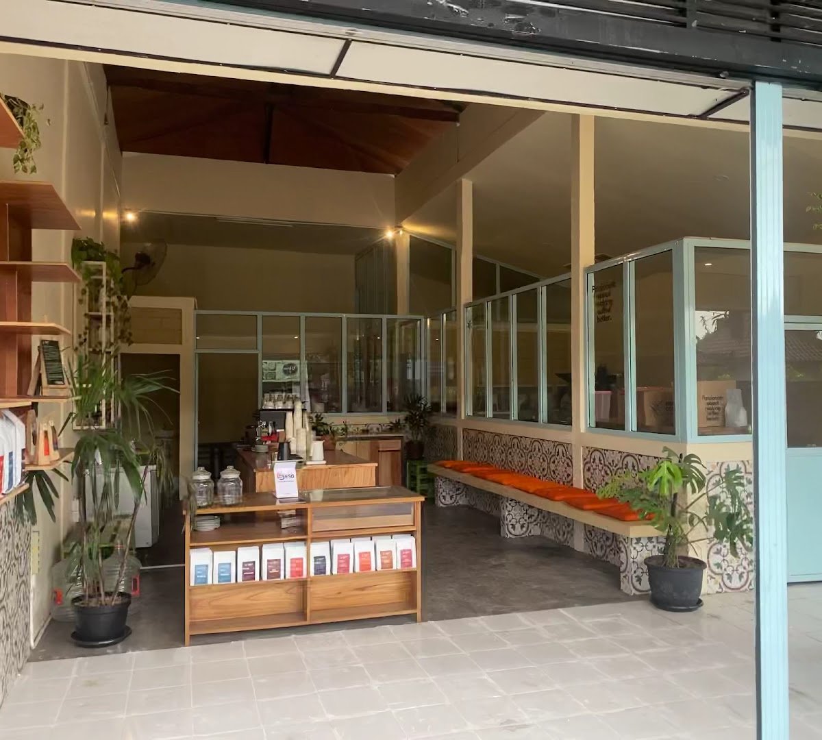 Harmonize Coffee Roasters Bali specialty coffee shop in Bali - photo 7