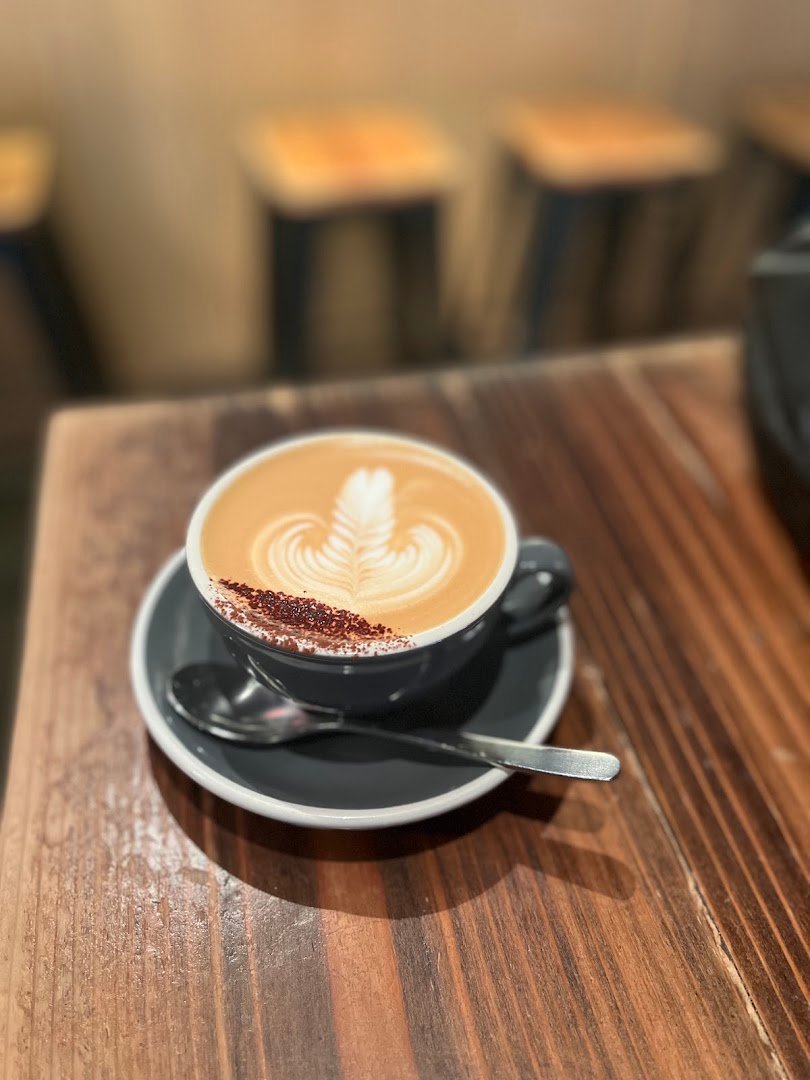 Vermillion - espresso bar & info. specialty coffee shop in Kyoto - photo 4