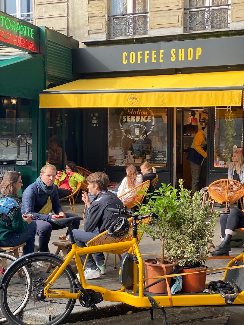 Station Service Batignolles specialty coffee shop in Paris - photo 3