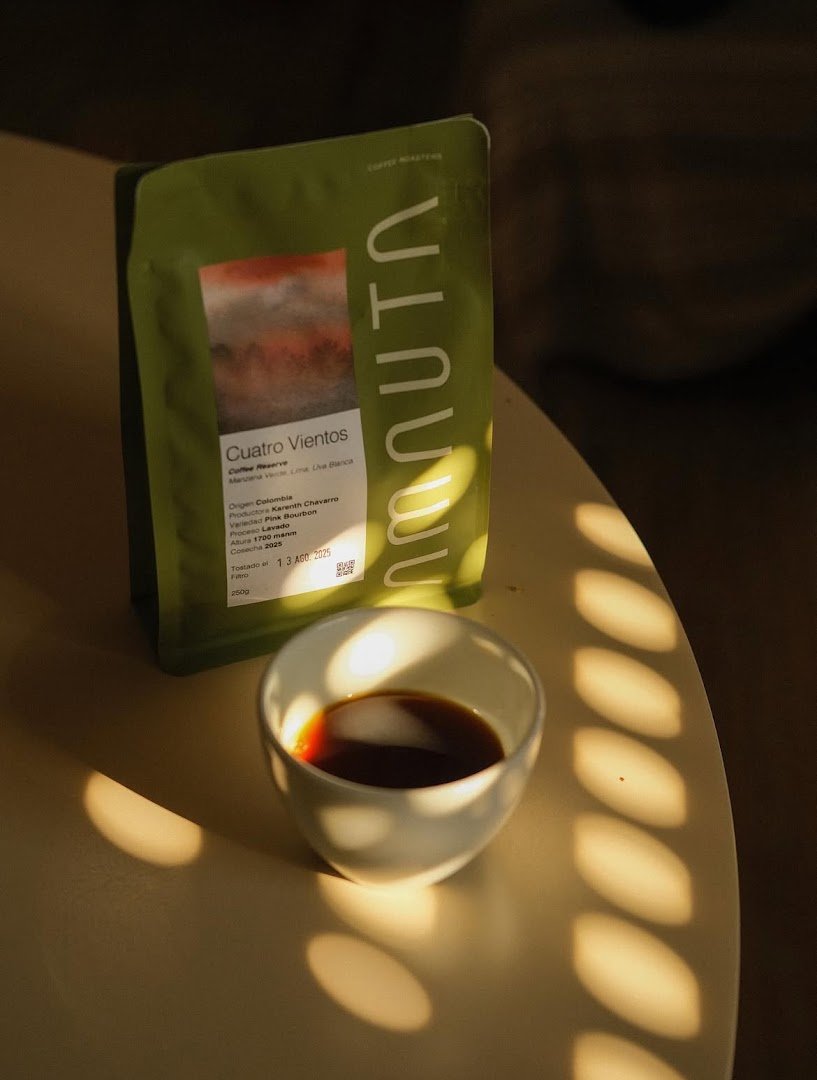 Amauta Coffee Bar: Travessera de Gràcia specialty coffee shop in Barcelona - photo 13