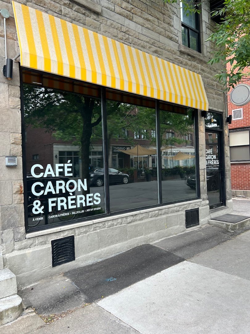 Storefront of Café Caron & frères, specialty coffee shop in Montreal