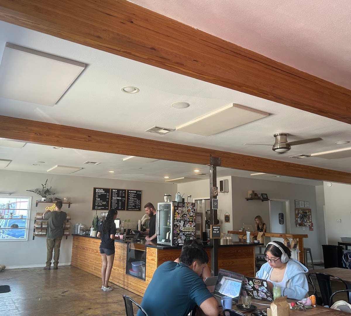 Pearland Coffee Roasters specialty coffee shop in Houston - photo 11